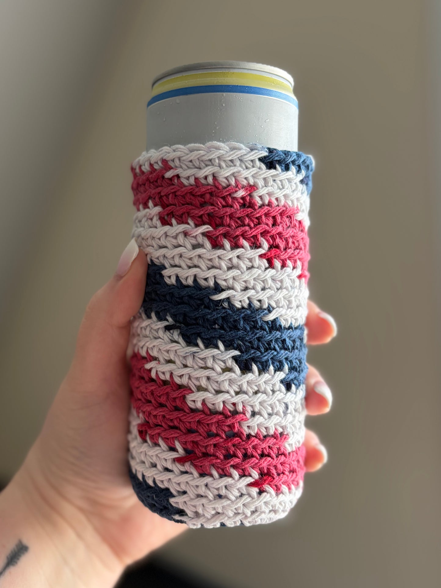 Patriot Ombre 12 oz can Koozie