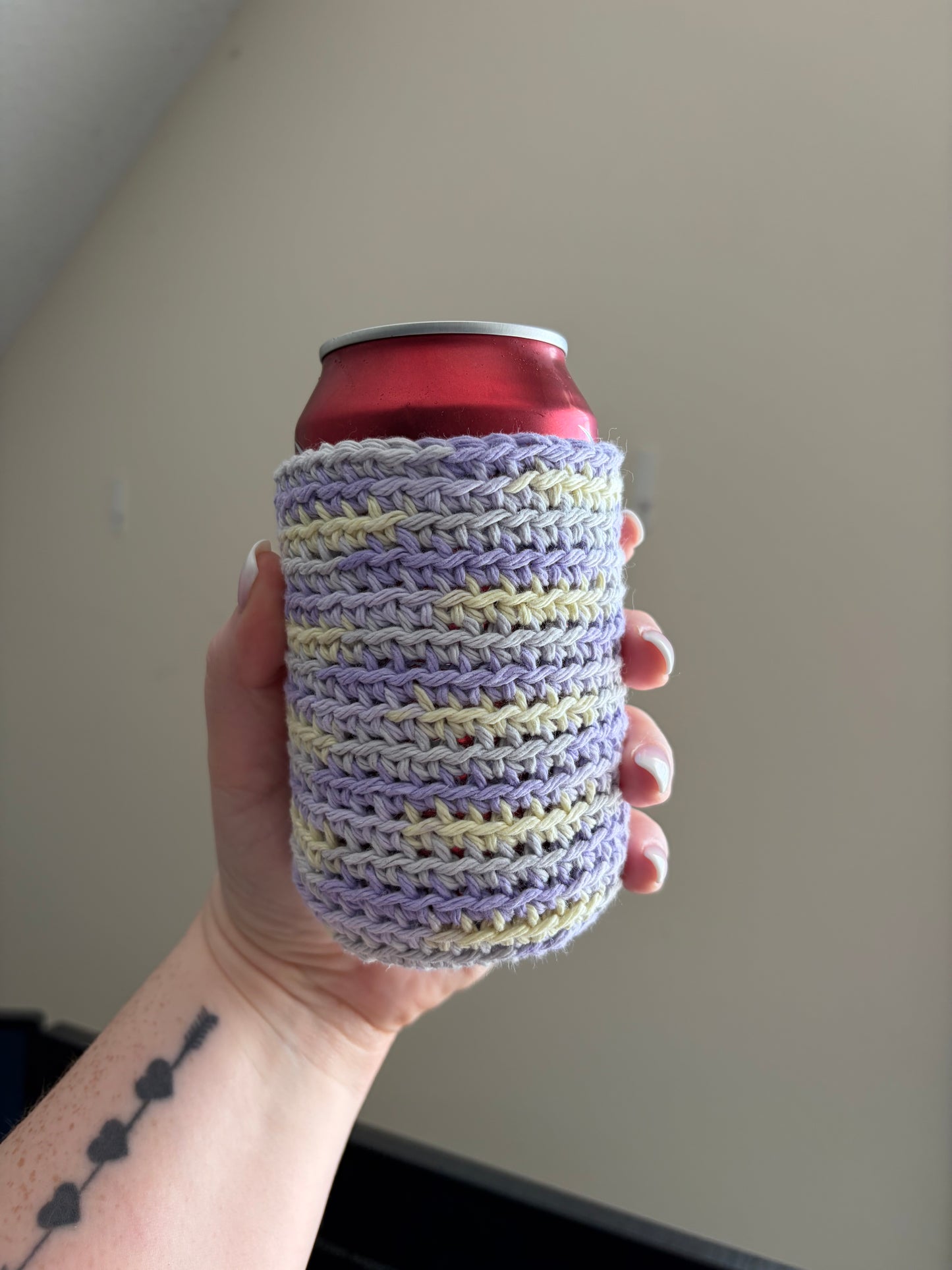 Lilac Ombre 12 oz can Koozie